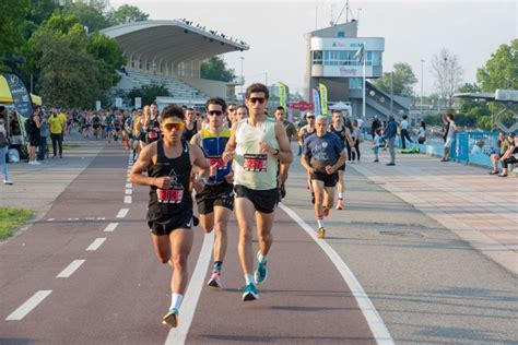 Milanotri Sabato Aprile C Lazzurro Michele Sarzilla Da Milano