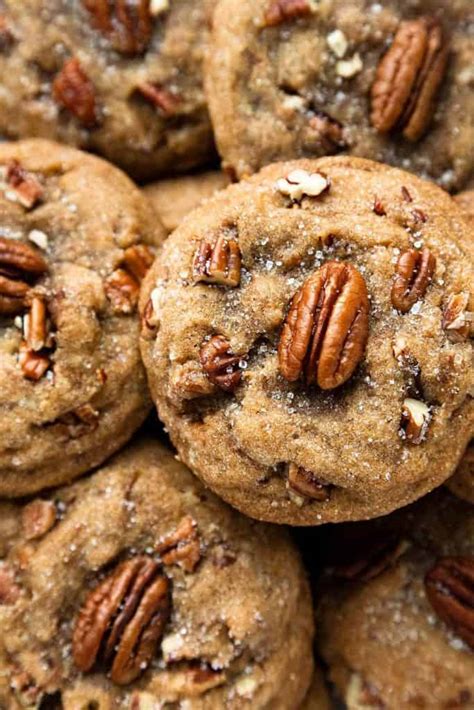 The Best Thick And Chewy Browned Butter Pecan Cookies Foodtasia