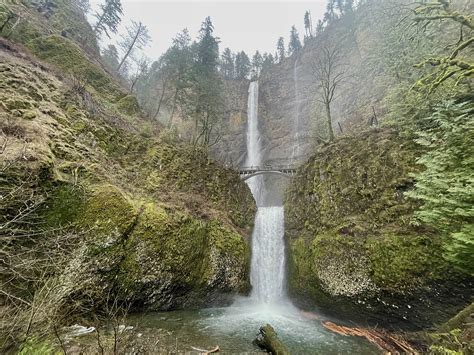 Surviving The Multnomah Falls Tourist Trap