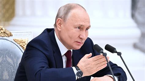 Władimir Putin bagatelizuje sankcje nałożone przez Zachód Rosja