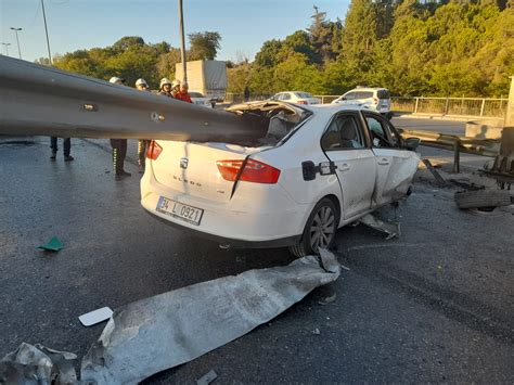 D 100 Karayolu nda otomobil bariyere ok gibi saplandı 1 ölü