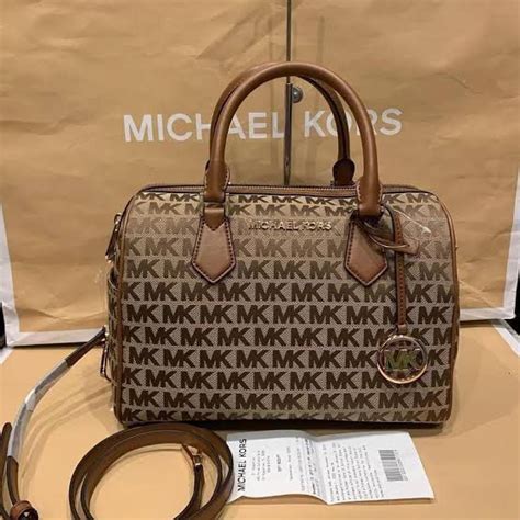 Michael Kors Bedford Duffle Bag With Sling On Carousell