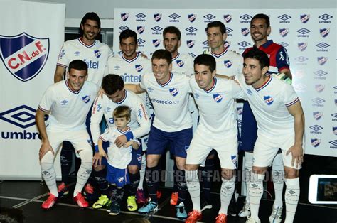 Club Nacional De Football 201516 Umbro Kits Football Fashionorg