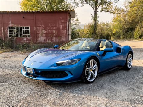 The Ferrari Gtswe Drive Ferraris Plug In Hybrid Convertible