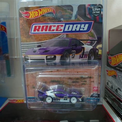 Jual Hot Wheels Premium Porsche 935 Race Day Shopee Indonesia