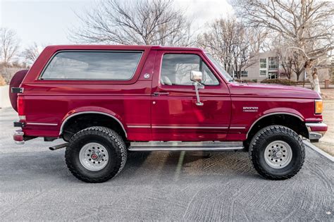 Ford Bronco Silver Anniversary Looks Very Tidy Despite Its