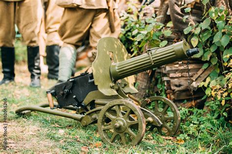 Fototapeta Maxim S Machine Gun Model 1910 30 On A Wheeled Vladimirov S