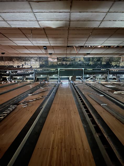 An Abandoned Bowling Alley Oc Rabandoned