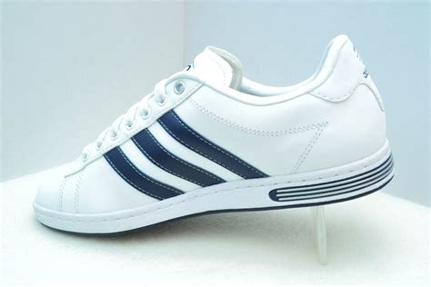 Venta Tenis Adidas Piel Blancos En Stock