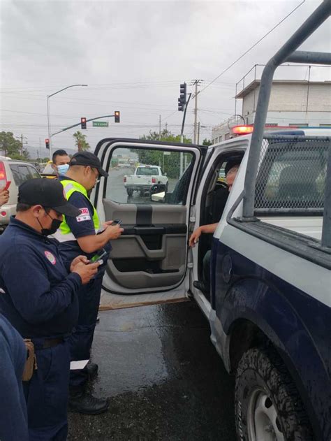 Elementos de Gómez Palacio evitan suicidio de hombre que pretendía