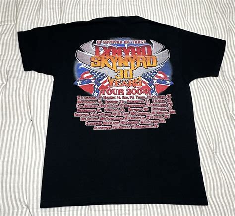 Lynyrd Skynyrd 30 Years Tour T Shirt Size Large Y2k 2 Gem