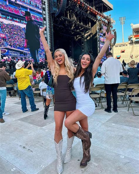 Lsu Gymnasts Olivia Dunne And Elena Arenas Drop Cowgirl Photos Showing