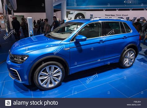 Vw Tiguan Fotos Und Bildmaterial In Hoher Aufl Sung Alamy