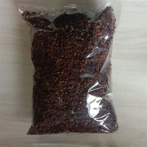 Madagascar Clove Brown Radhika Dry Cloves Whole Packaging Size 250g