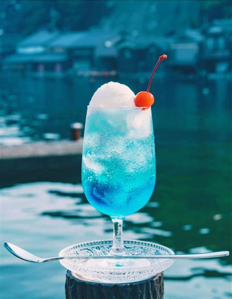 Japanese Soda Float Tsunekawa Twitter クリームソーダ 水色の美学 職人