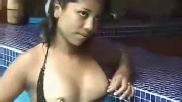 Hot Costa Rican Women Lounge By The Pool PORNDROIDS