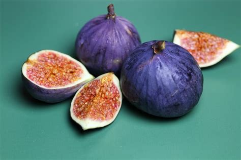 Premium Photo Fresh Fig Fruit