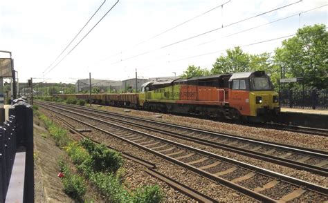 70815 Hornsey Colas Rail Class 70 No 70815 Passes Hornsey Flickr