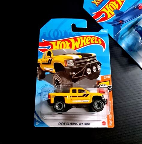 Hot Wheels Chevy Silverado Off Road Yellow Hotwheels Hw Hot Trucks