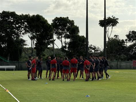 Romarinho não treina e segue como dúvida no Sport para jogo contra o