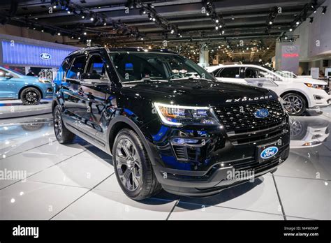 black ford explorer suv Stock Photo - Alamy