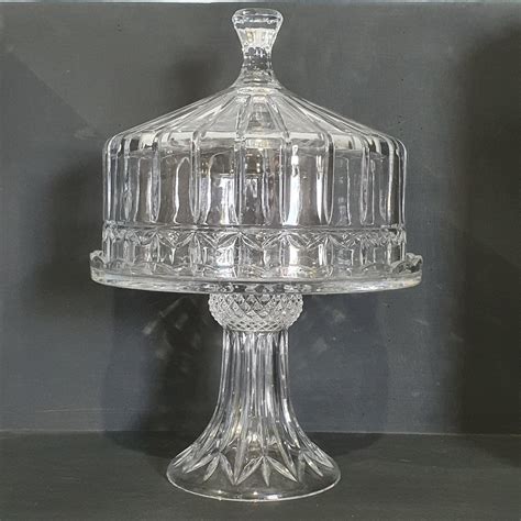 Vintage Heavy Lead Crystal Glass Domed Cake Stand Tramps UK