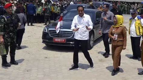 Jokowi Cek Progres Perbaikan Jalan Di Lampung Baru Persen