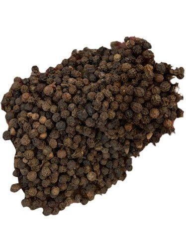 Round A Grade And Very Spicy Hygenically Packed Dried Black Pepper At