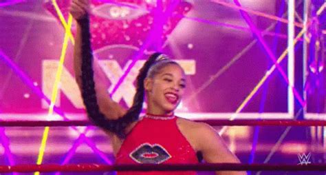 Bianca Belair Hair GIF - Bianca Belair Hair Whip - Discover & Share GIFs