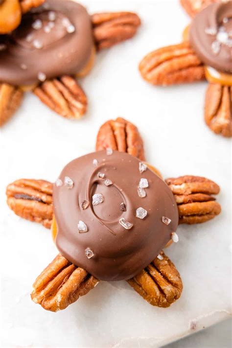 Chocolate Turtles Julies Eats And Treats