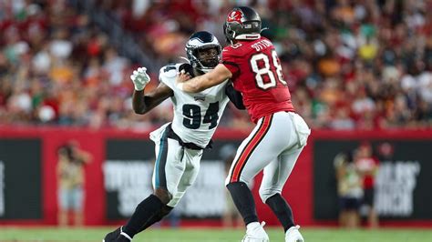 Who won the last regular season game between the Eagles and the ...
