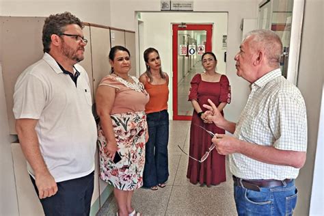 Professor Da Universidade Federal De Ouro Preto Visita O Iec