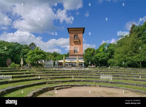 Biergarten Der Turm Neroberg Wiesbaden Hessen Deutschland Stock