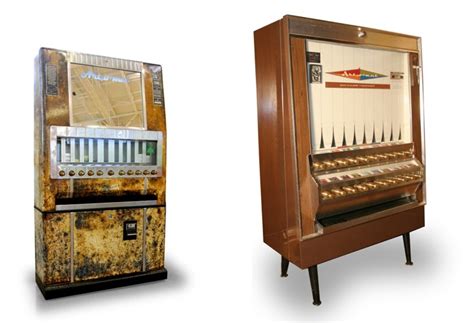 A Brief Compendium Of Vintage Cigarette Dispensers