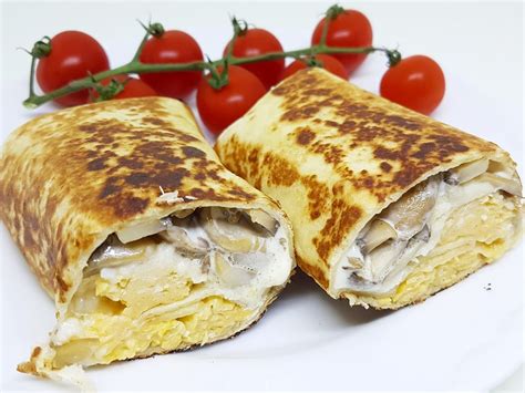 Maryam's Culinary Wonders: 1365. Egg Burrito