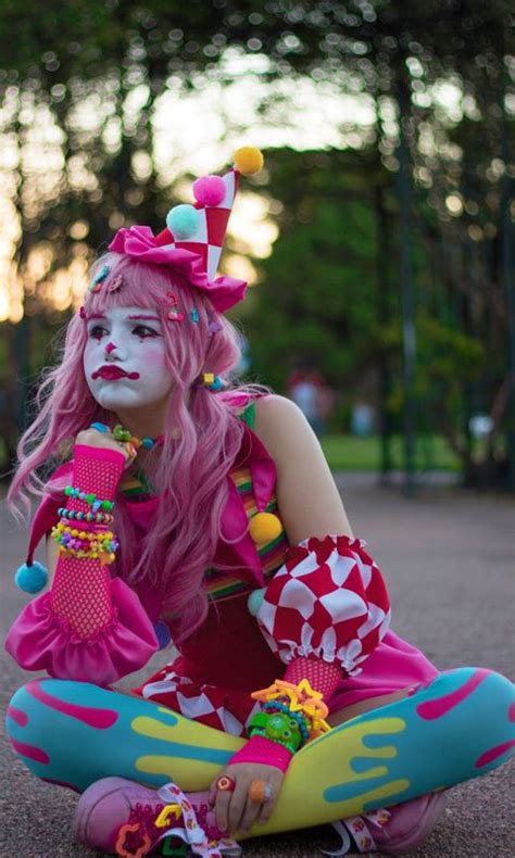 Pin By Mayte On Cosplay Clown Clothes Cute Clown Makeup Jester Outfit