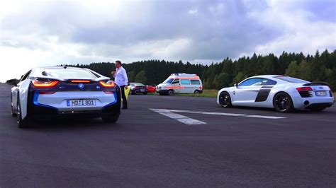 Bmw I8 Vs Audi R8 Plus Drag Race 550plus Club Acceleration Rennen Youtube