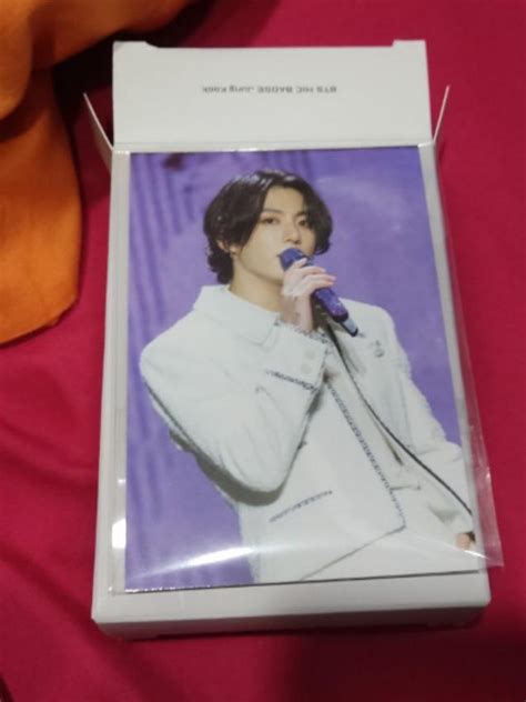 BTS Jungkook Hybe Insight Mic Badge Photocard Hobbies Toys