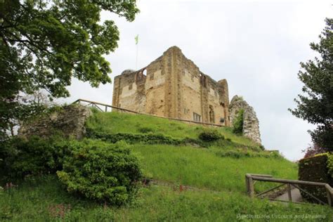 Guildford and Guildford Castle | Destinations Detours and Dreams