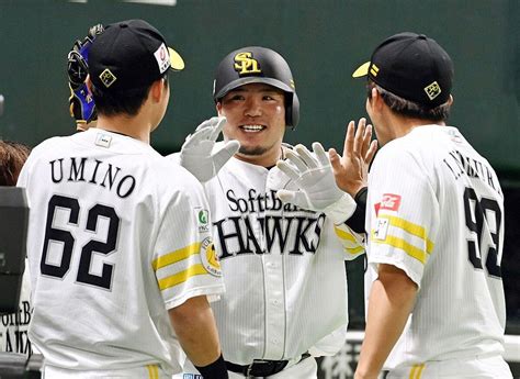 ソフトバンク、今季初の4連敗は阻止 快勝で2位ロッテと7ゲーム差 山川穂高が左腕攻略で決勝打 ライブドアニュース