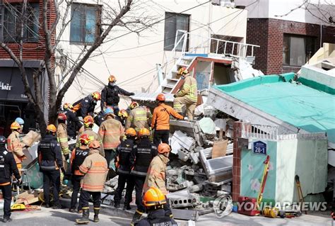 부산 리모델링 노후주택 붕괴3명 구조·2명 사망종합2보 연합뉴스