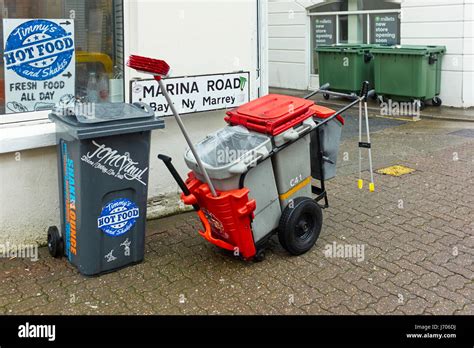 Cleaning Trolley Hi Res Stock Photography And Images Alamy