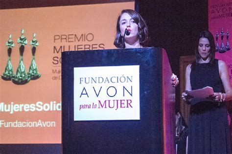 Fundación Avon Convoca Al Premio Mujeres Solidarias