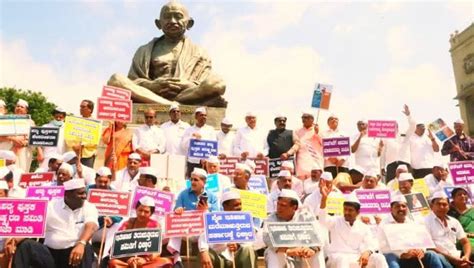 Karnataka Congress Protests Against Revised Textbooks Demands Cm