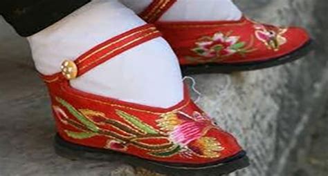 The Last Woman To Follow Chinas 1000 Year Old Foot Binding Tradition