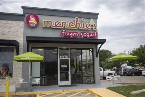 Menchie S Frozen Yogurt Menu With Prices Updated August 2024 TheFoodXP