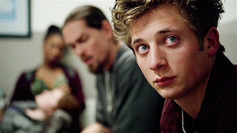 Jeremy Allen White As Phillip „lip Gallagher In Shameless Us Lip