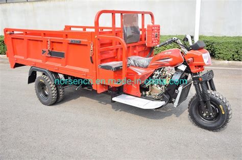 Three 3 Wheel Gasoline Motor Motorcycle Tricycle With Cargo Box F2 300cc 8 China Tricycle And