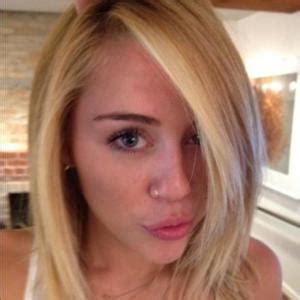 Miley Cyrus Nude Spread Slimpics