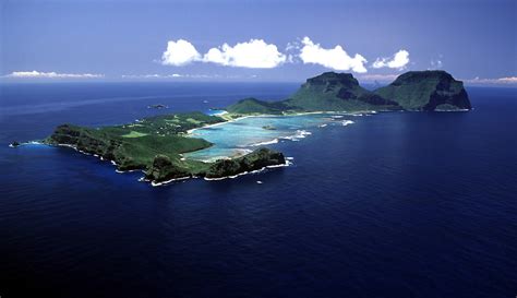 TOP WORLD TRAVEL DESTINATIONS: Lord Howe Island, Australia